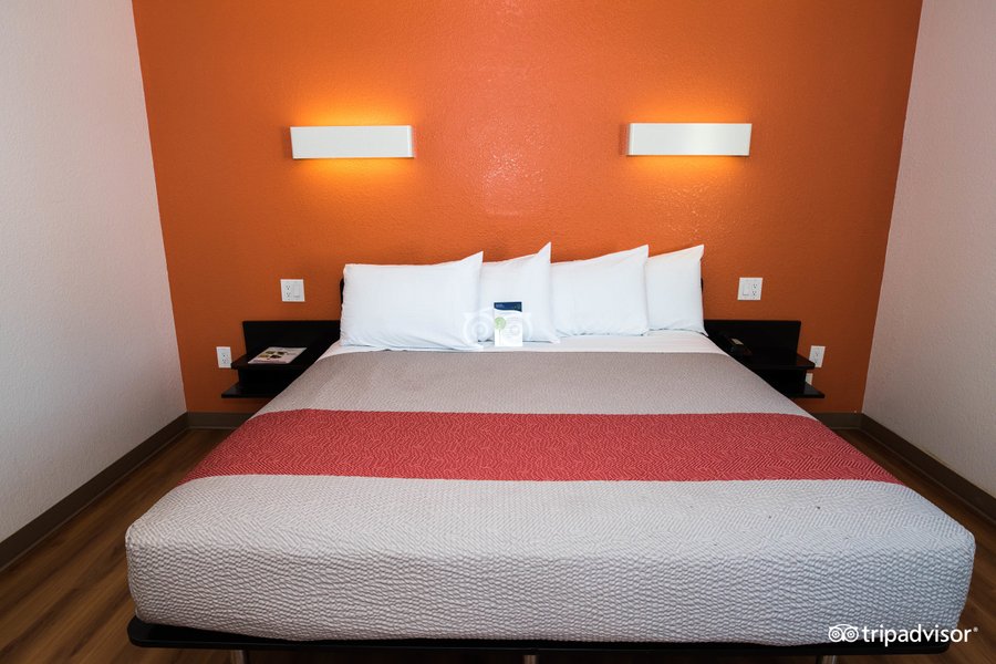 MOTEL 6 NEWPORT BEACH $72 ($̶8̶9̶) - Prices & Reviews - Costa Mesa, CA