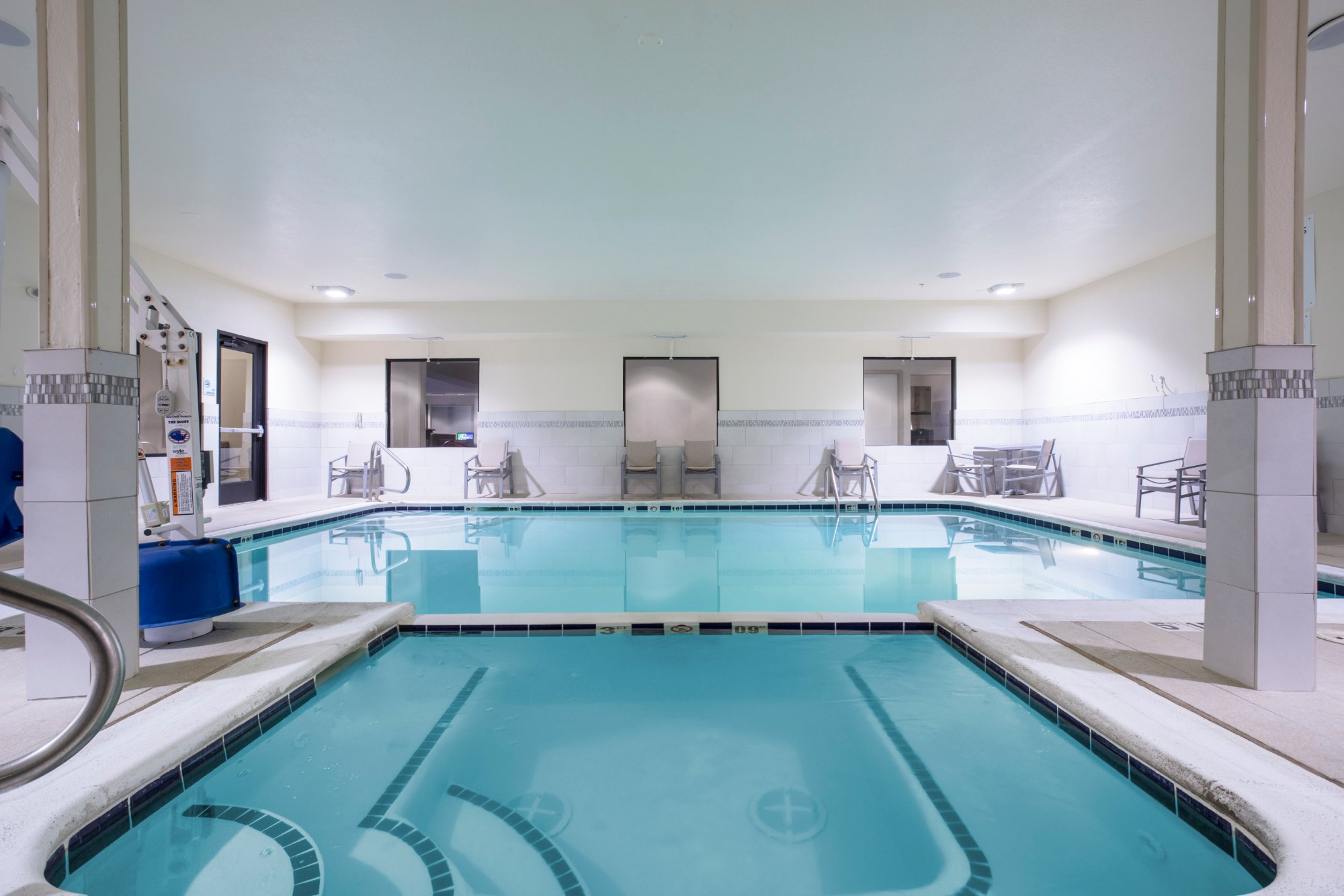 Hotel photo 39 of Holiday Inn Express Kansas City - at the Legends.