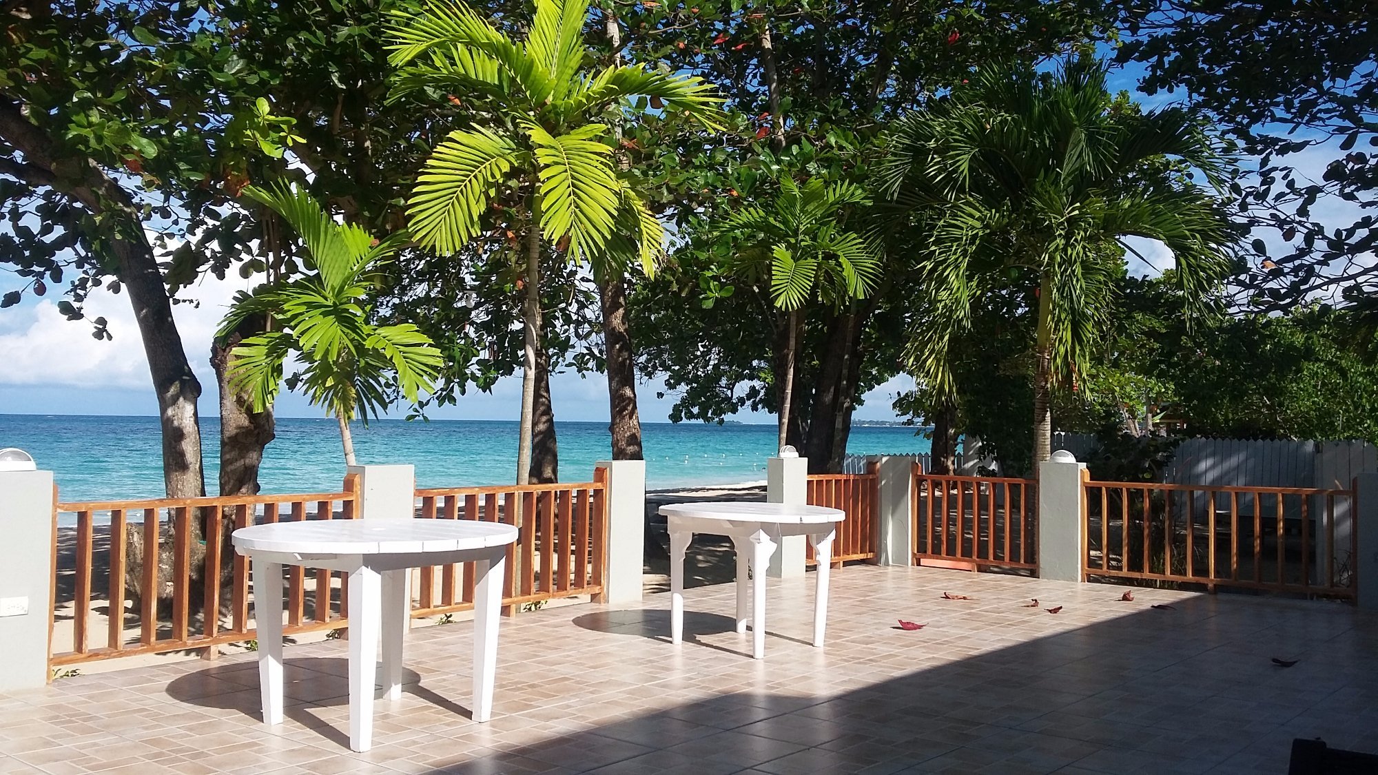 Coral Seas Beach Resort by null