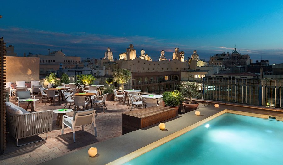 Terraza Superior Anochecer