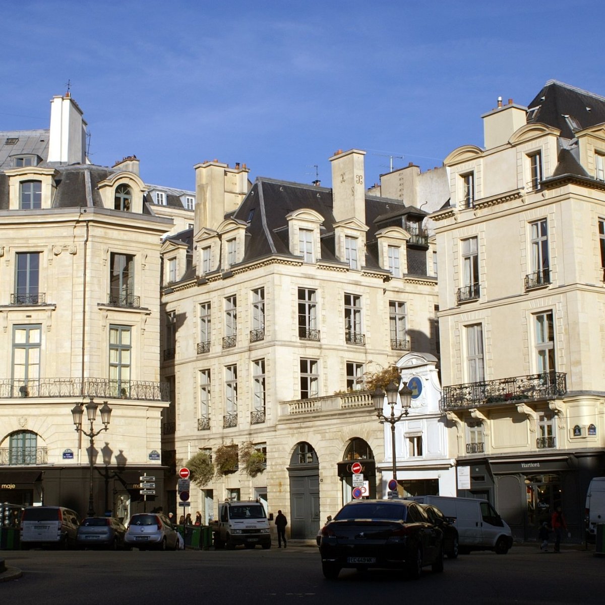 RUE ETIENNE MARCEL (París) - Qué SABER antes de ir (2025)