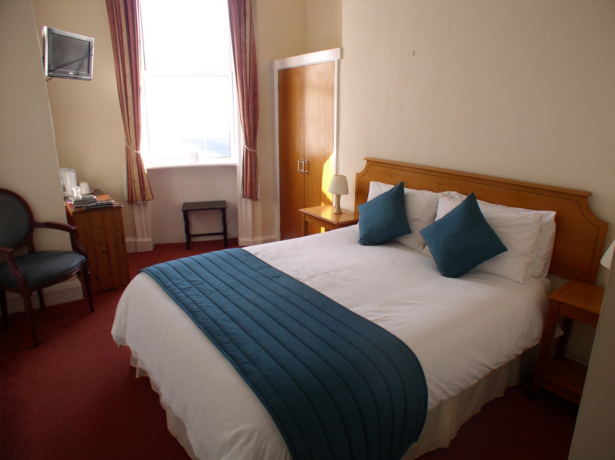 St magloire hot sale hotel jersey