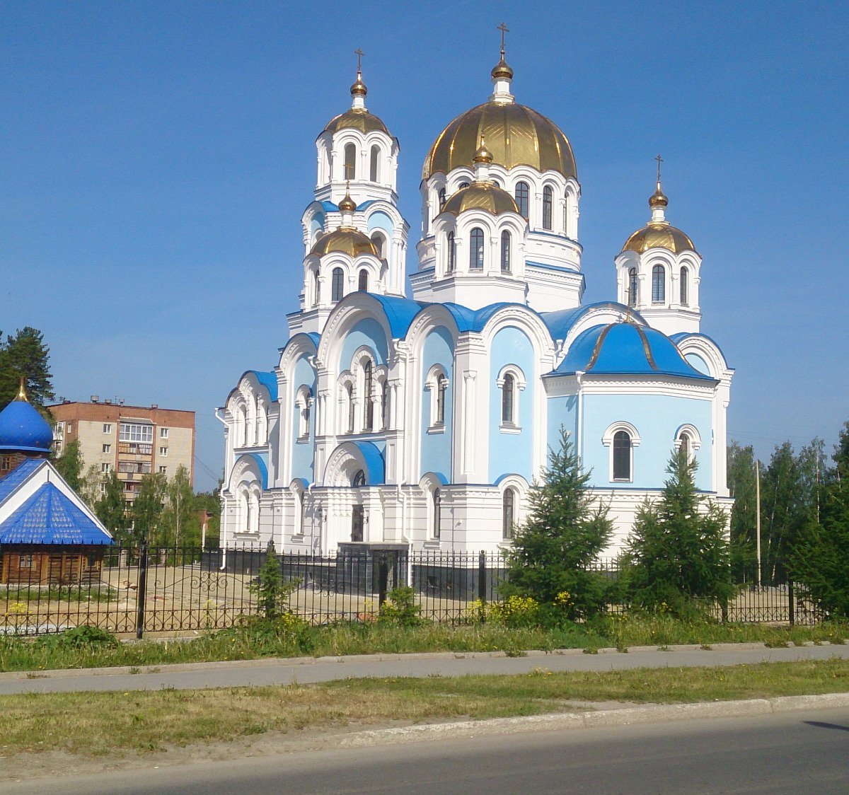 Храм Покрова Божией матери Заречный Свердловская область