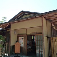 日本家屋 貸し切り行事がない場合は無料で見学できる