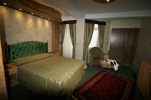 الغرفة والجناح