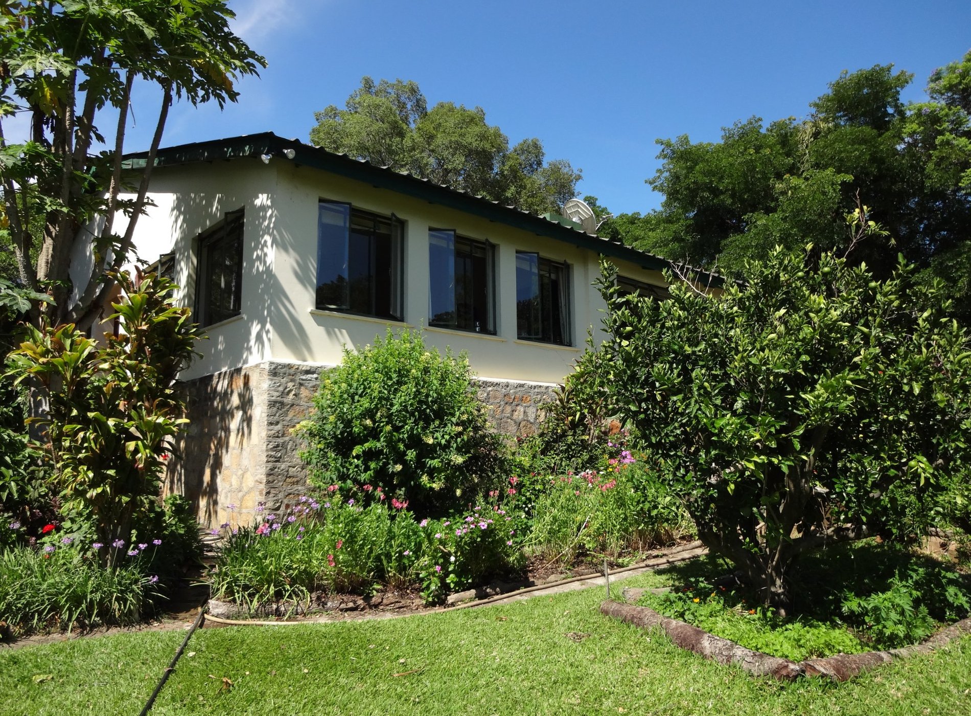 Clevers Lakeview Resort and Conferencing Center image