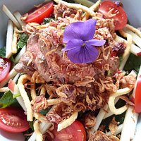 Thai beef salad