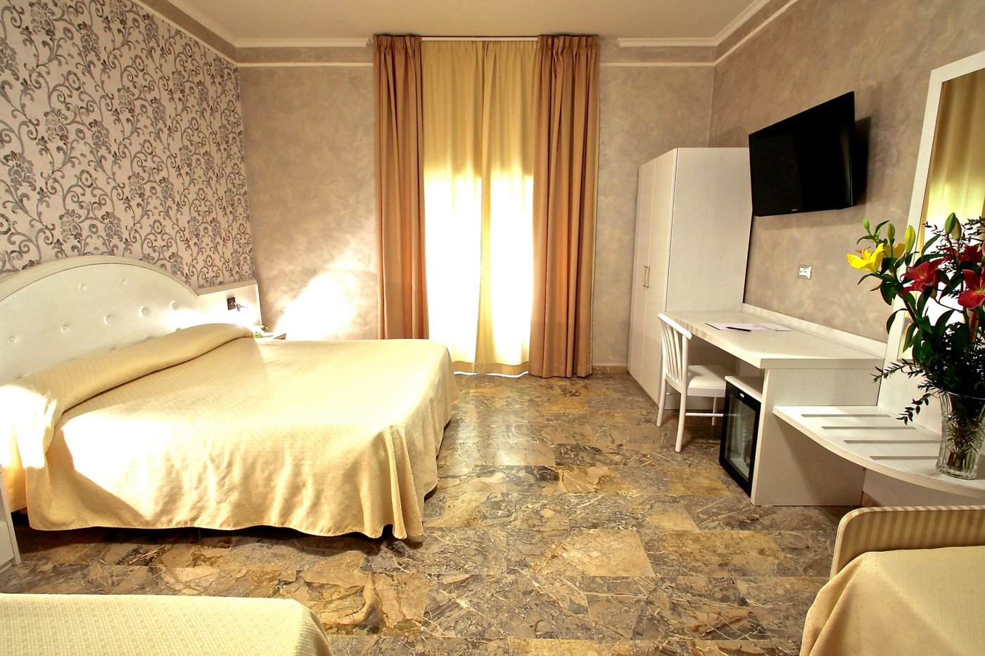 Hotel Orazia Rooms: Pictures & Reviews - Tripadvisor