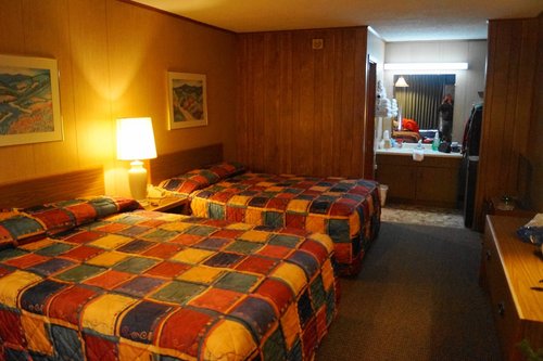 TRAVELODGE BY WYNDHAM PIGEON FORGE DOLLYWOOD LANE - Updated 2024 Prices ...