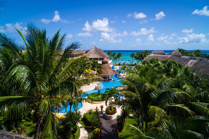 THE REEF COCO BEACH - Updated 2024 Prices & Resort (All-Inclusive) Reviews  (Riviera Maya/Playa del Carmen, Mexico)