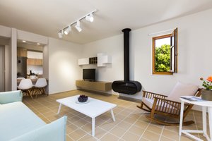 Room & Suite