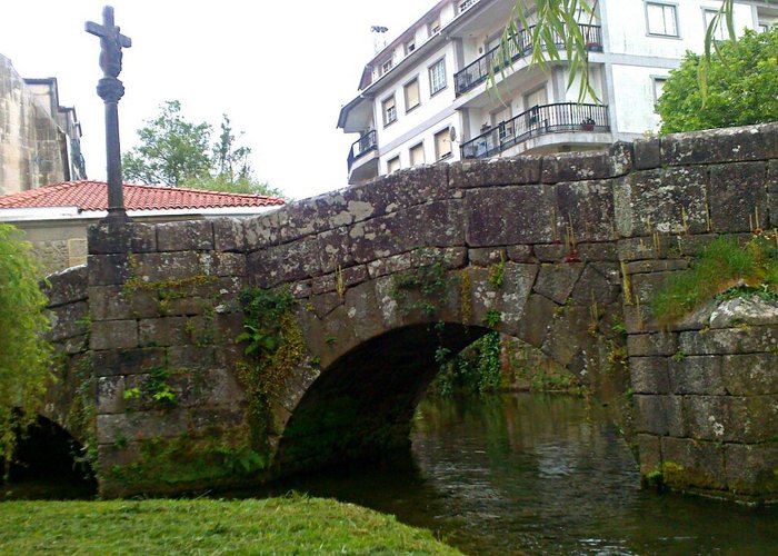 Puente Romano sobre el Bermaña.