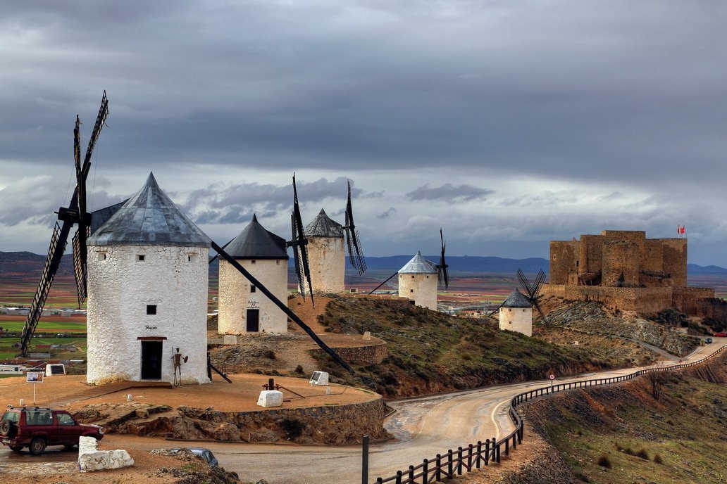 Consuegra e os moinhos de Dom Quixote - Viagens e Caminhos