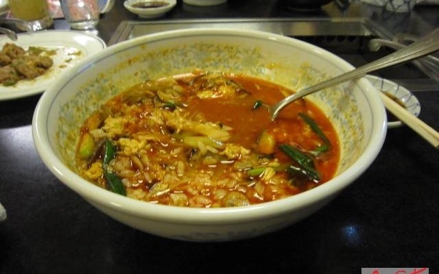 激辛 食の途中です