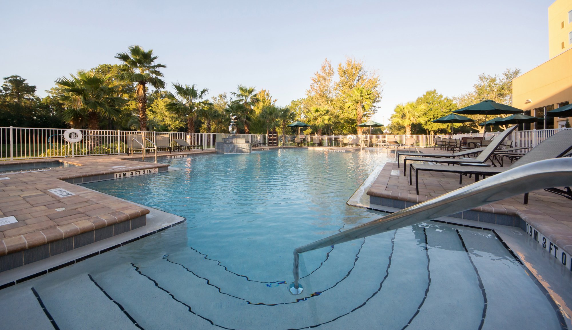 Hotel photo 17 of Hyatt Place Orlando / Lake Buena Vista.
