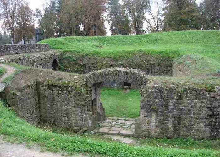 Remparts, Navarrenx (Pyrénées-Atlantiques, Nouvelle Aquitaine), France.