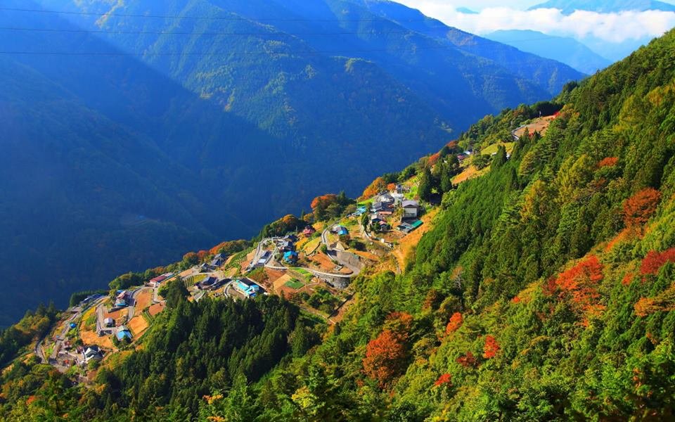 飯田 山本 安い 観光