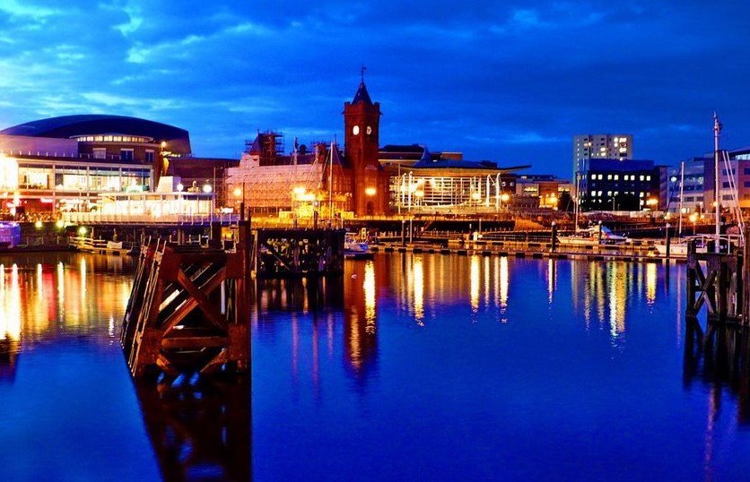 Family Fun Park at Cardiff Bay - Cardiff Bus