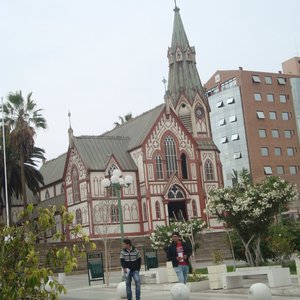 VISTA DE LA IGLESIA SAN MARCOS CENTRO DE ARICA A DOS CUADRAS DEL HOTEL CONCORDE
