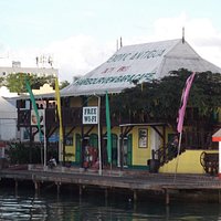 Harbour View Bar and Cafe