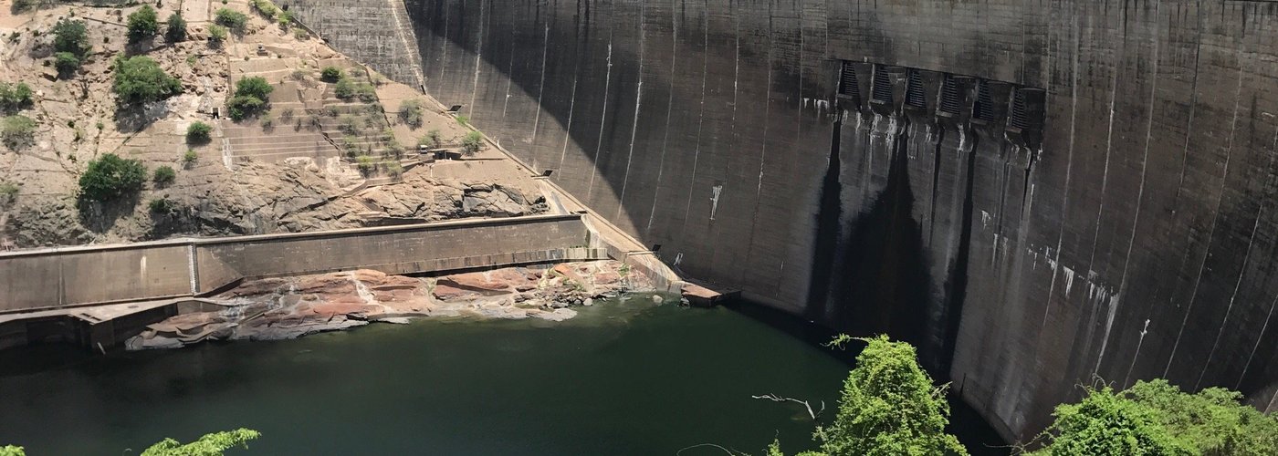 Kariba Dam wall- Dec 2016