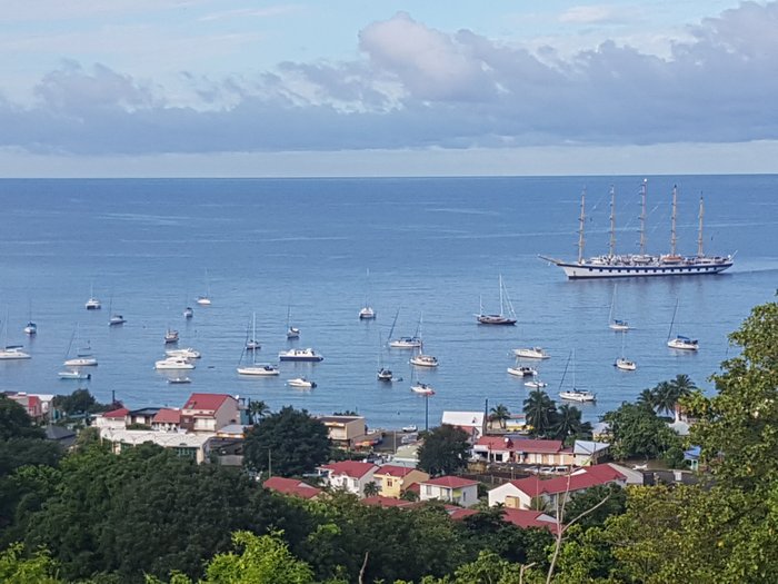 LES HAUTS DE DESHAIES (Deshaies, Guadeloupe) - foto's, reviews en ...