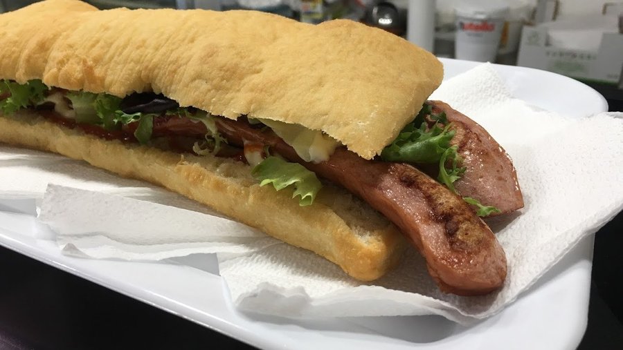 Bressanone - Wurstel, Ketchup, Maionese e Insalata