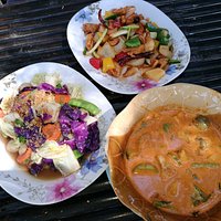 Laemya Bar & Restaurant