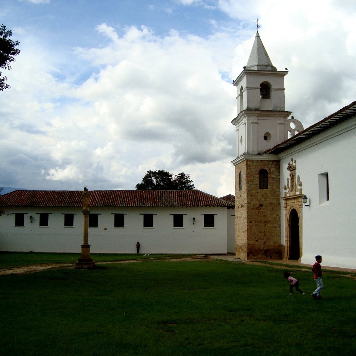 Iglesia Nuestra Señora del Carmen Villa de Leyva Bewertungen und Fotos