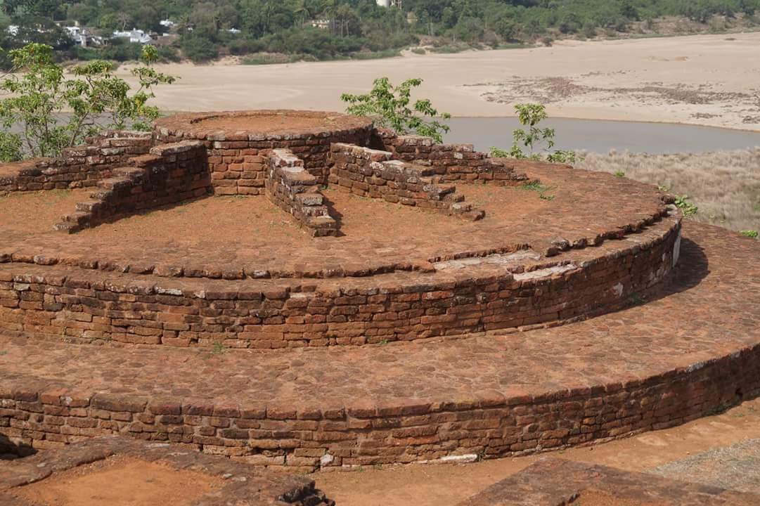 Salihundam Stupas