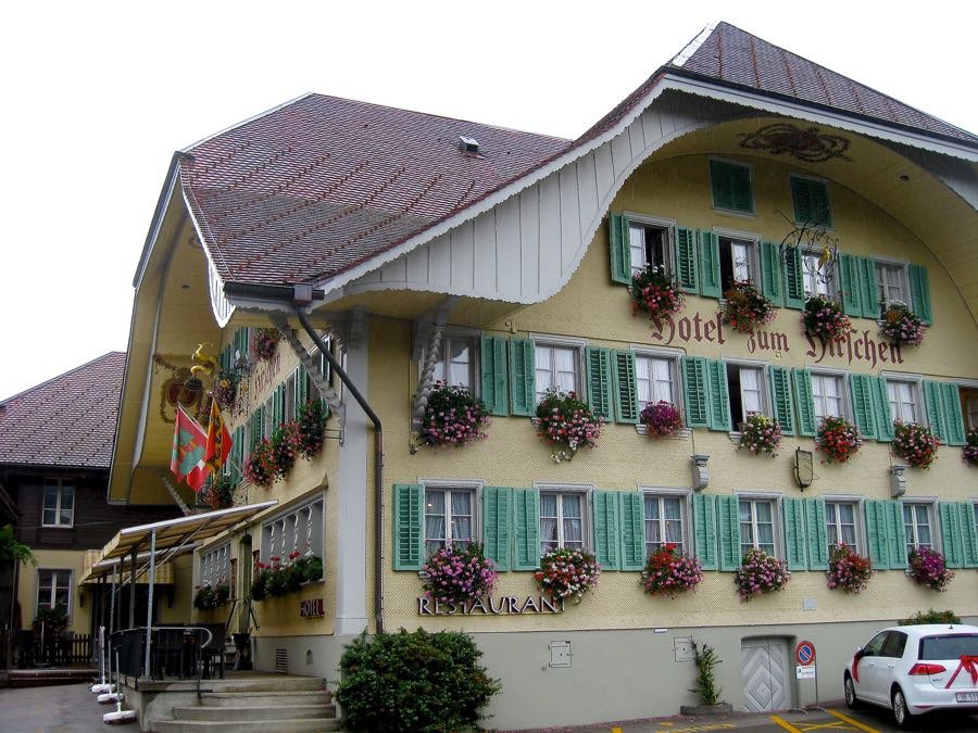 HOTEL HIRSCHEN (Langnau Im Emmental, Zwitserland) - Foto's, Reviews En ...