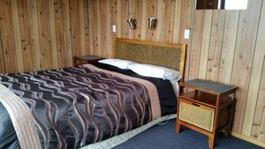 Moeraki Beach Motels in Moeraki