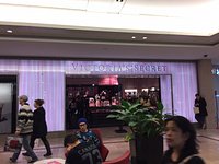 Saks Fifth Avenue Sherway Gardens Mall Toronto Canada stor…