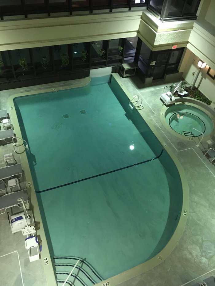 Marriott Park Ridge Pool Pictures & Reviews - Tripadvisor