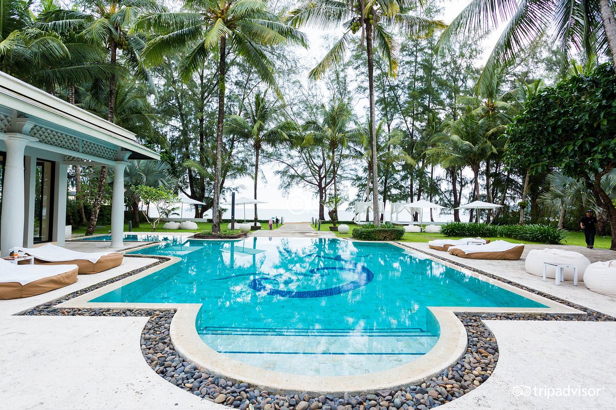 The briza beach resort khao lak