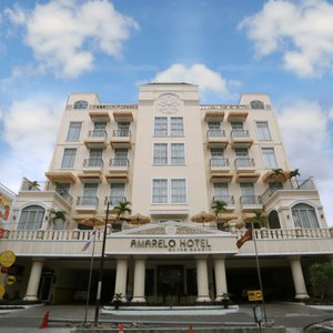 Amarelo Building