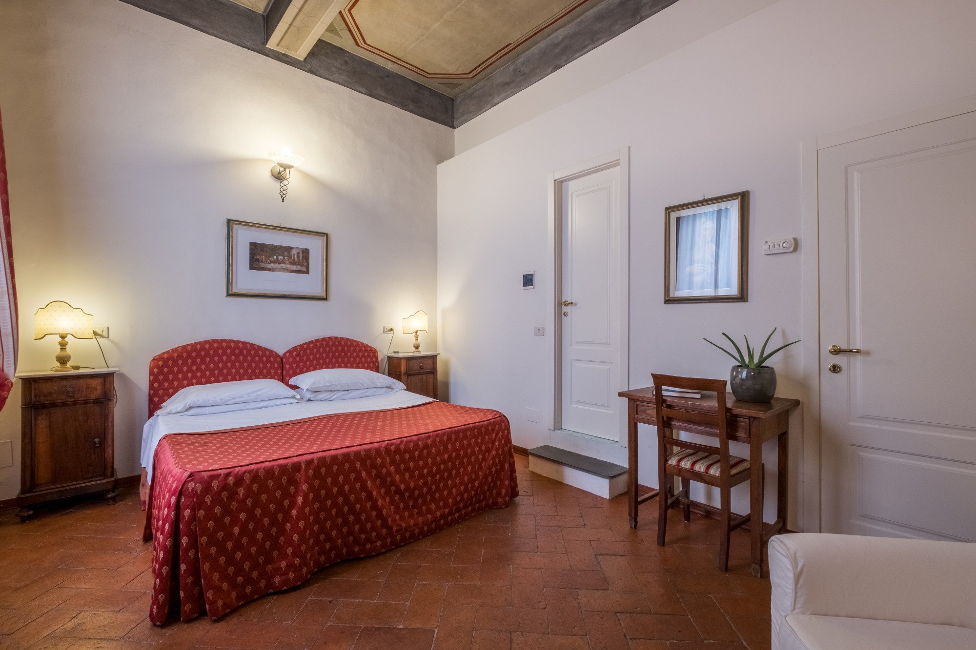 HOME IN FLORENCE B&B - Updated 2024 Prices & Reviews (Italy)