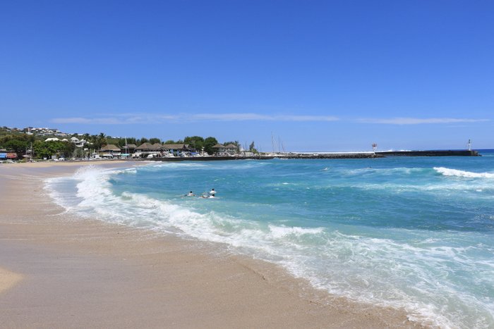 Plage de Roches Noirs