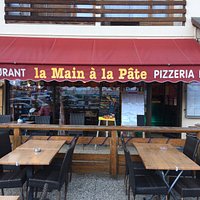La Main A La Pâte