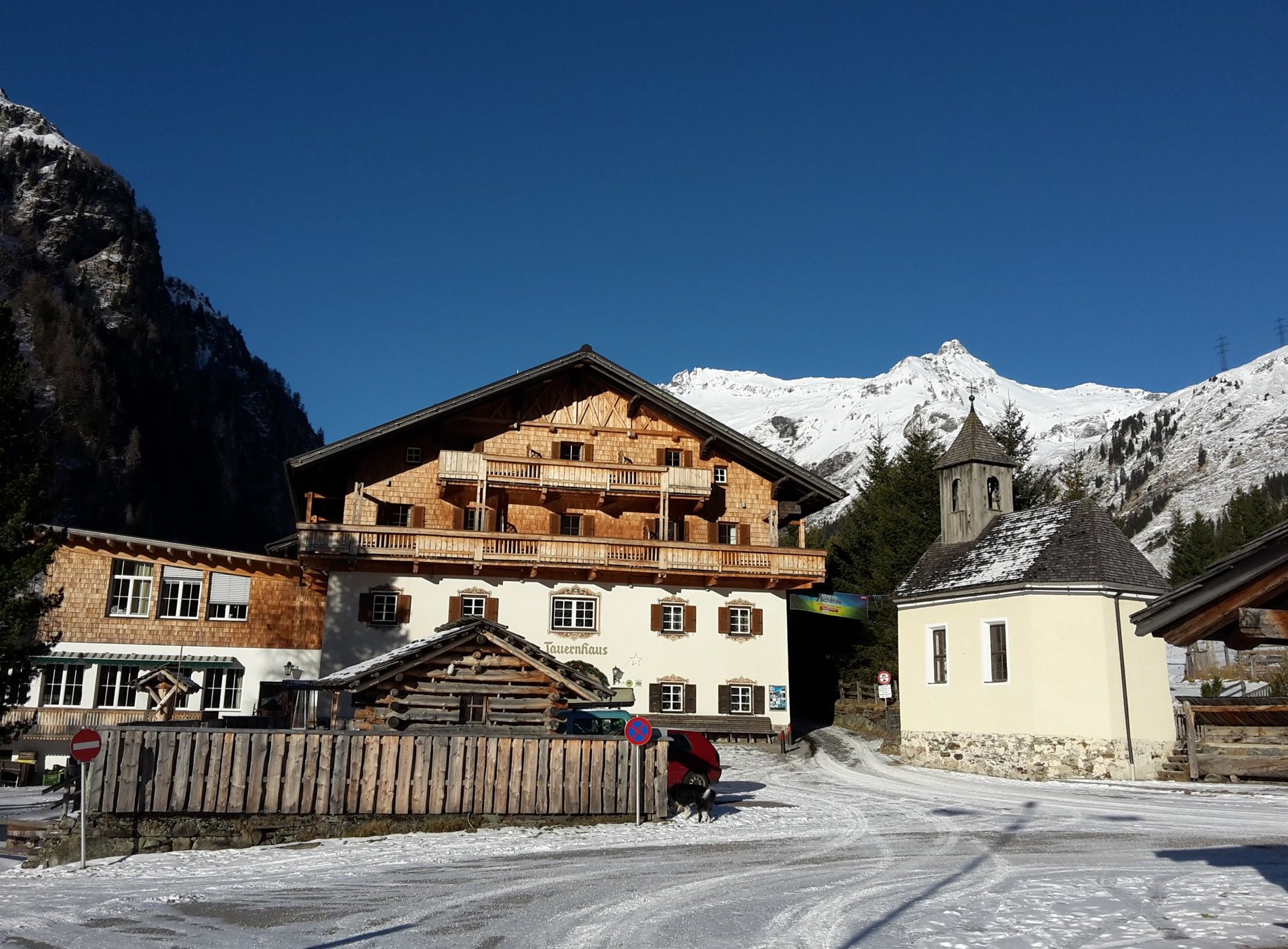 Matreier Tauernhaus by null