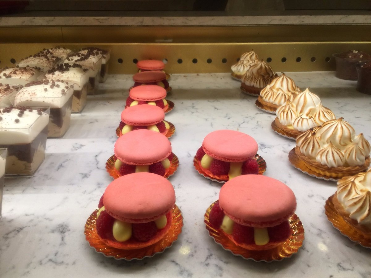 LES HALLES BOULANGERIE-PATISSERIE, Orlando - Restaurant Reviews, Photos ...