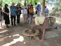 THROW-NET FISHING IN KUMBALANGHI MODEL TOURISM VILLAGE NEAR KOCHI, Stock  Photo, Picture And Royalty Free Image. Pic. HIG-00274MBAL