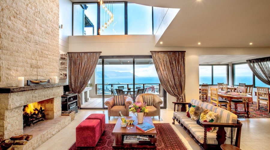 Enjoy spectacular views across the bay from the lounge or relax on the balcony.