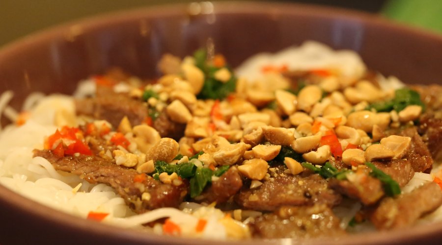 King Rice and chicken,  Bun bo,  et Bière de Hué