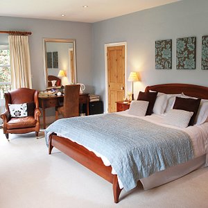 Bedroom, Kelmscott House, Eversholt, Woburn