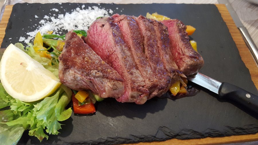 Tagliata di bue con le verdure