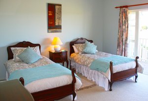 Room & Suite