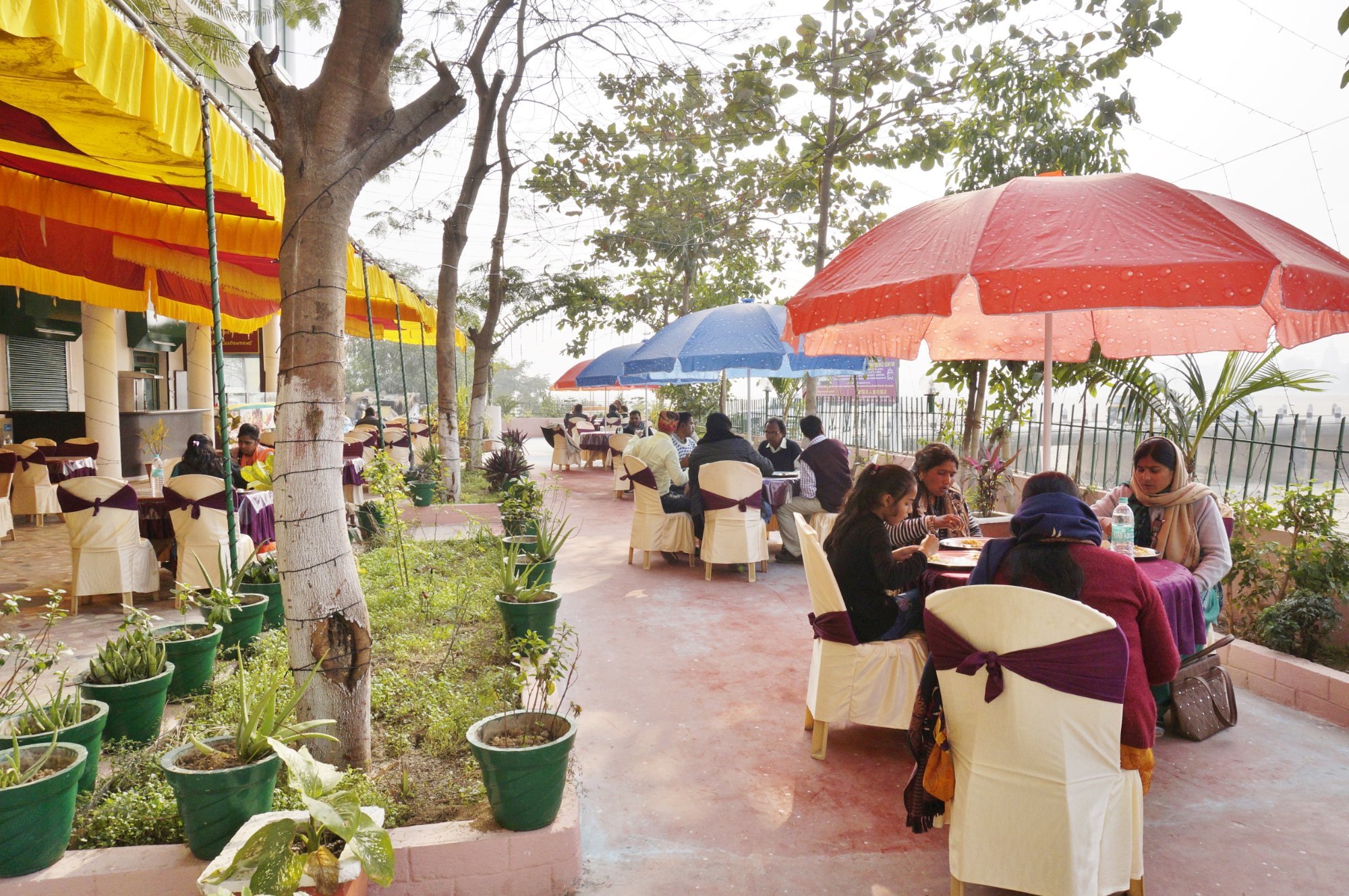 Mahamaya Palace restaurant, 부다가야 - 레스토랑 리뷰 - 트립어드바이저