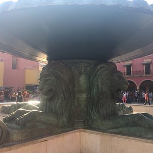 Arco Triunfal de la Calzada de los Héroes (Leon) - All You Need to Know  BEFORE You Go
