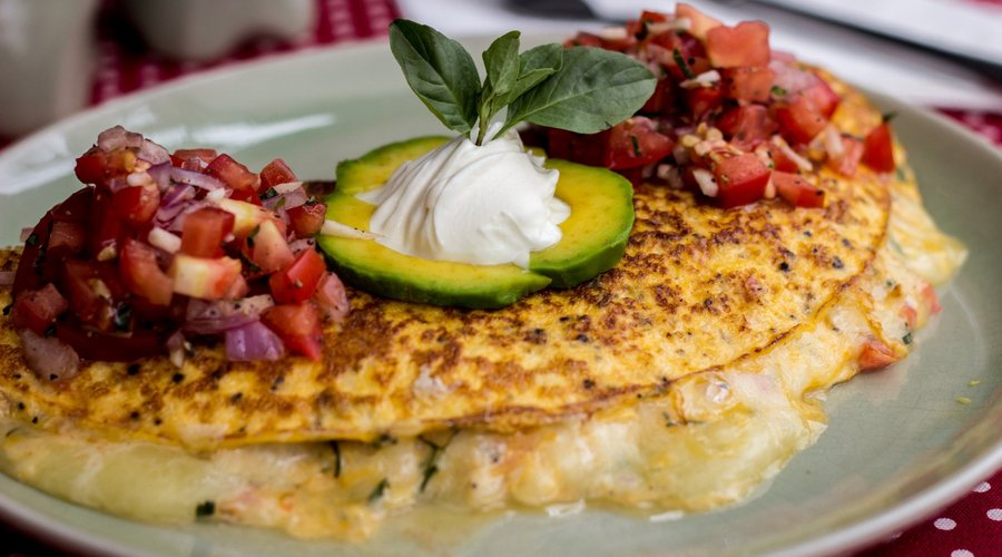 California Avocado Omelet